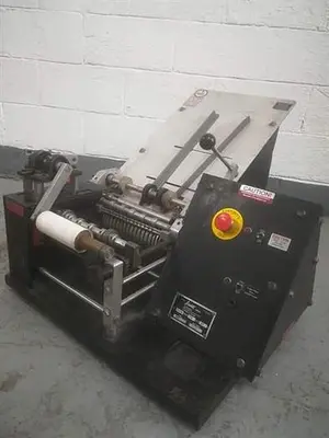 Labelette model M20 labeler