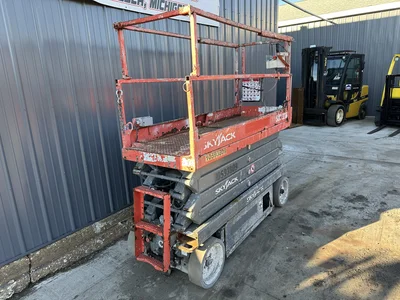 Used 2017 SKYJACK SJIII3226 Scissor Lifters Michigan US | KD Equipment Sales #1547844