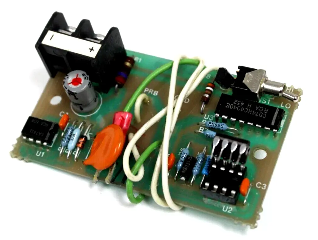 NEW MAGNA 09-5126-001 PC BOARD 095126001
