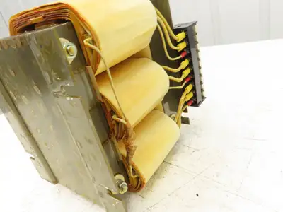 Nissyo 3AX-3-T140501 Step-Down Transformer 3Phase 3kVA 440-460-480V Pri 200V Sec