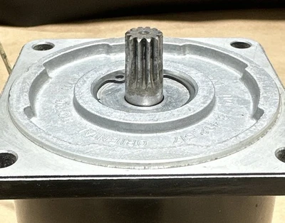 NEW Oriental Motor 5IK60GS-C2F