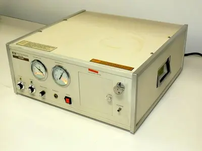 USED BERKELEY BIOENGINEERING OCUTOME MODEL 800A VACUUM SUCTION PUMP