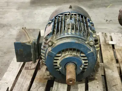 USED SIEMENS 1LA02844SE41B-CV