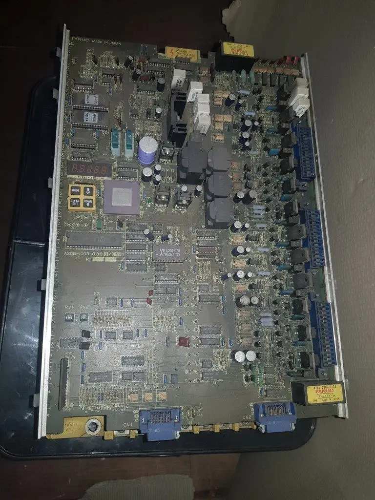 (REF 290) FANUC SPINDLE SERVO UNIT A06B-6060-H008