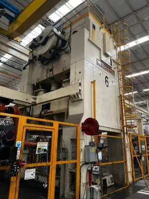 ROVETTA D2-700-450-138-91/LD Straight Side Presses | CNC Pro Equipment (4)