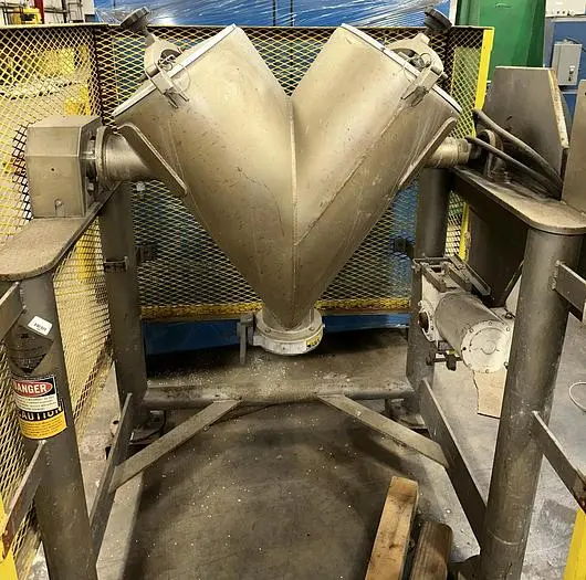 Used PATTERSON KELLEY _UNKNOWN_ Double Cone - V Mixers Tennessee US | Machinery & Equipment #139141