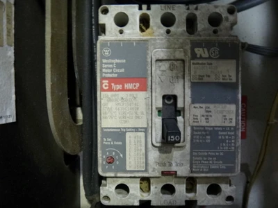 Reliance MaxPak Plus VS Drive 20C658, 230V, 68A, 20HP, Type 1 En