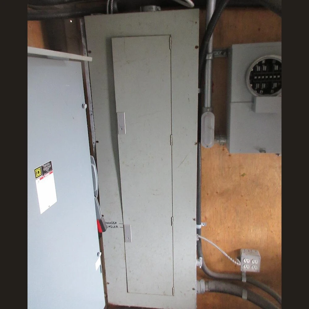 Siemens 225 Amp Load Center