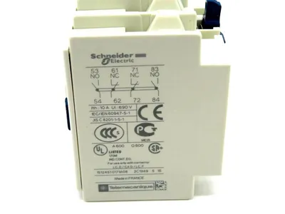 NEW LOT OF 2 SCHNEIDER ELECTRIC LADN22 CONTACT BLOCK