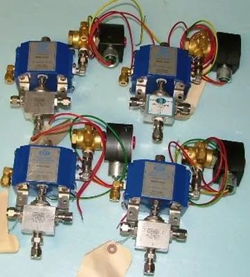 QTY. 2. HOKE 3-WAY TRANSFLOW VALVE SPACE SAVER GEA...