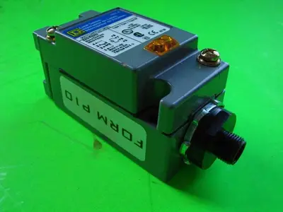USED SQUARE D 9007C54P10Y19021