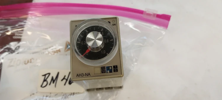 Used ANLY AH-3NA MULTI-RANGE ANALOGUE TIMER AND 5X852F SOCKET Circuit Breakers Arizona US | ASSET CONVERSION SPECIALISTS, INC. #1418215