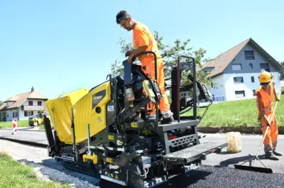 BOMAG BF 200 C-2 Asphalt Pavers | Mid South Machinery (17)