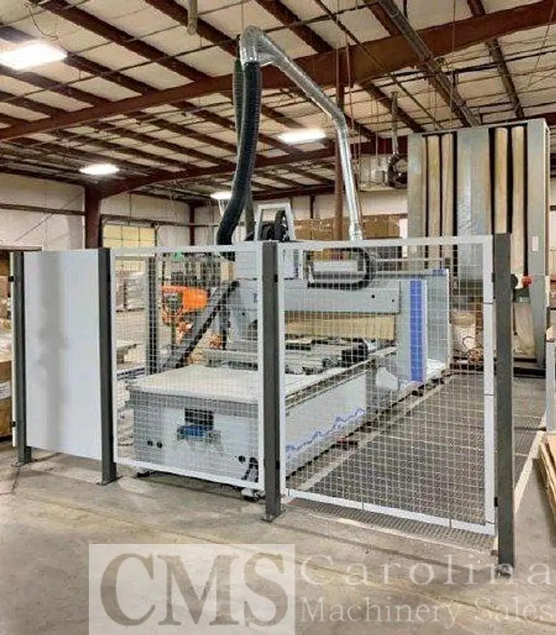 USED 2015 WEEKE VENTURE 107M CNC ROUTER