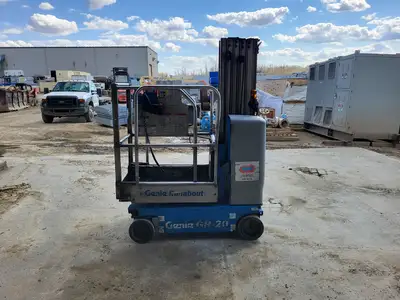 Used 2011 GENIE GR-20 Manlifts British Columbia CA | Lenmark #1426272