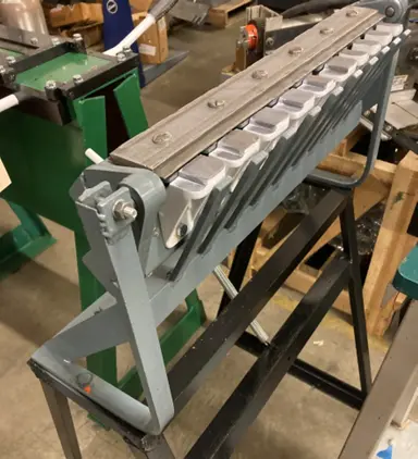 Used _UNKNOWN_ _UNKNOWN_ Cleat Benders Washington US | Benoit Sheet Metal Equipment, Inc #1128608