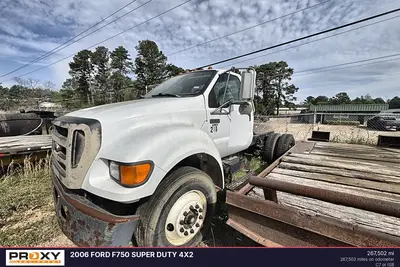 Used 2006 FORD F750 SUPER DUTY 4X2 Cab Chassis trucks Texas US | Proxy Equipment #1425952