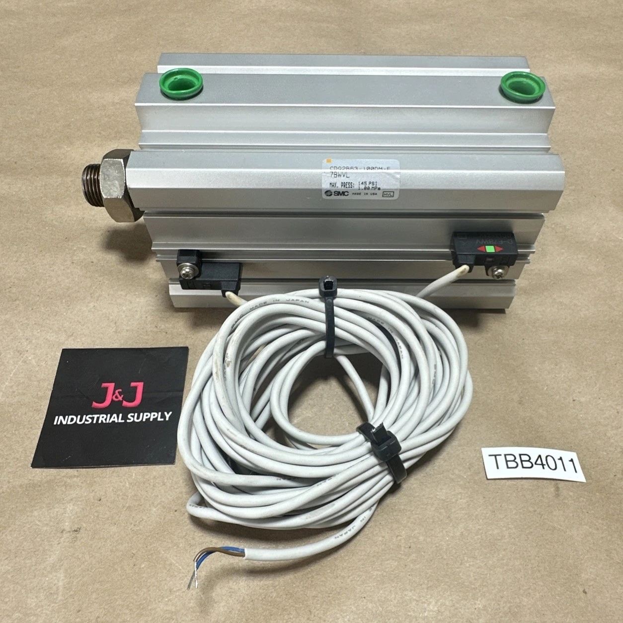 NEW SMC CDQ2B63-100DM-F7BWVL
