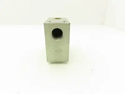 Dana 987618 Hydraulic Manifold Block W Flow Control Valve