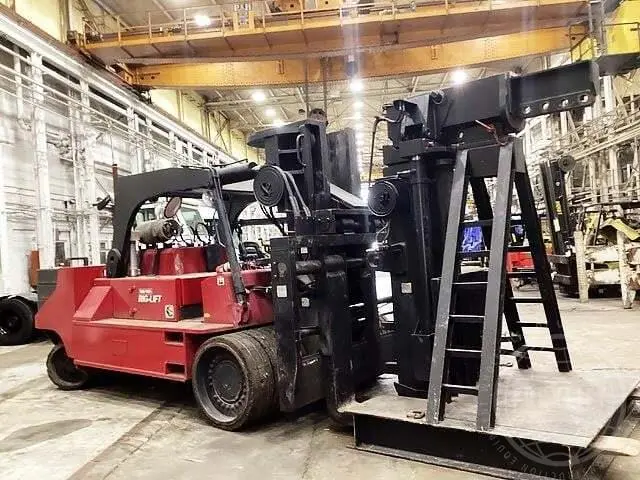 Used 2000 ROYAL RIG-N-LIFT RIG-N-LIFT 80/100 Multi Directional Forklifts Illinois US | Forklift Exchange #1274819