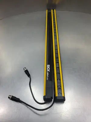 USED SICK C4C-EA06030A10000/C4C-SA06030A10000 Safety Light Curtain Set