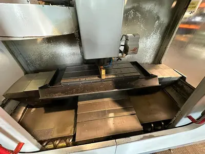 Used 2005 HAAS VF-2DHE Vertical Machining Centers CZ | Amaron s.r.o. #1445008