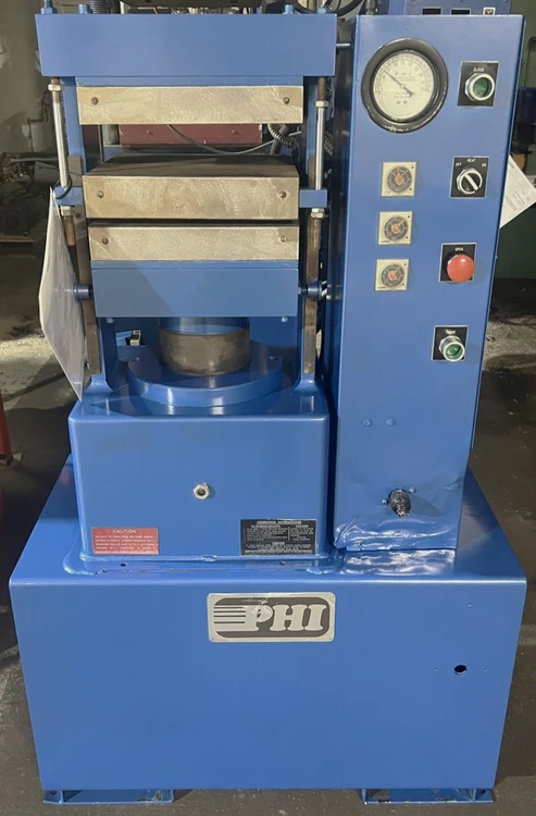 Used 1989 PHI PHI B333C-1-M-C PRESS Molding Presses | Alma Machinery #899354