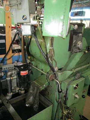 1980 ROYAL MASTER TG12X4 Centerless Grinders | Tight Tolerance Machinery (13)
