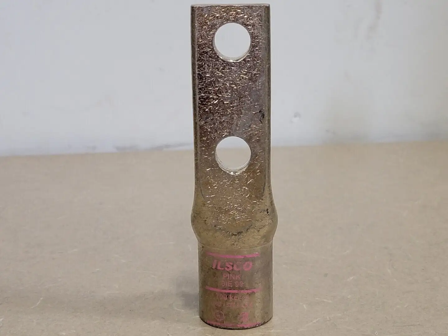 USED ILSCO CSWN-700-12-134