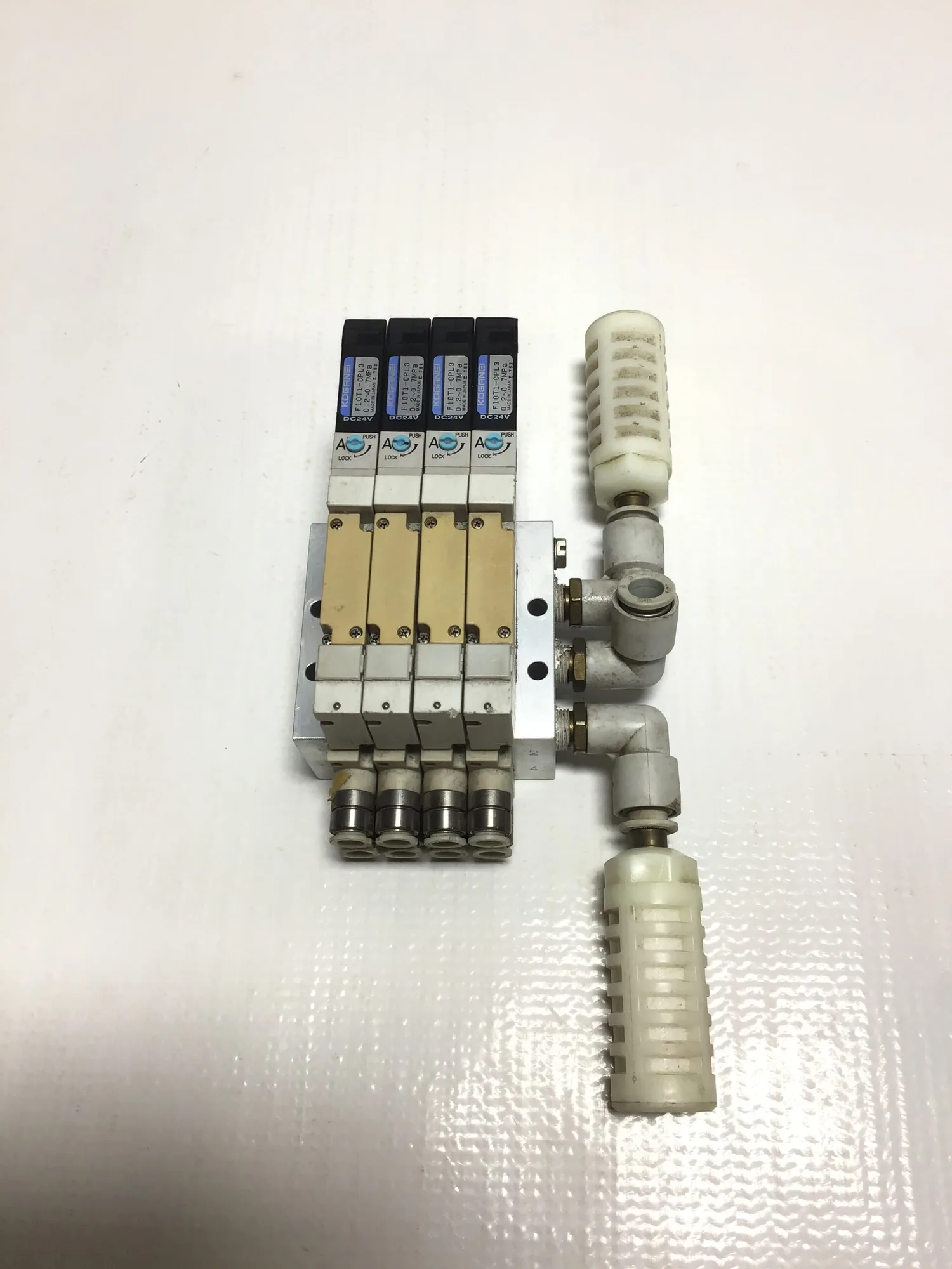Koganei F10M4AJ – F10T1-CPL3 Solenoid Valve Bank 0.2-0.7MPa (Set of 2)