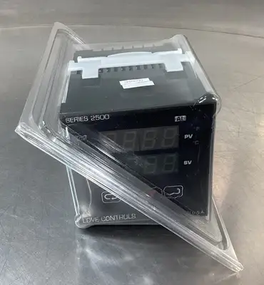Used Dwyer 2E-09 Temperature Controls South Carolina US | Palmetto Automation #1319823