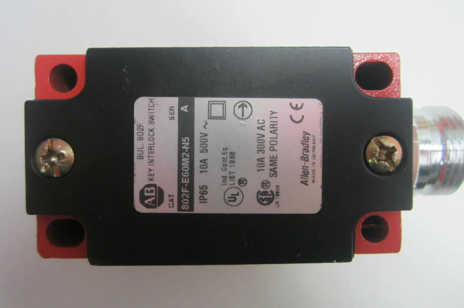 NEW ALLEN BRADLEY 802F-E60M2-N5 INTERLOCK SWITCH 802FE60M2N5