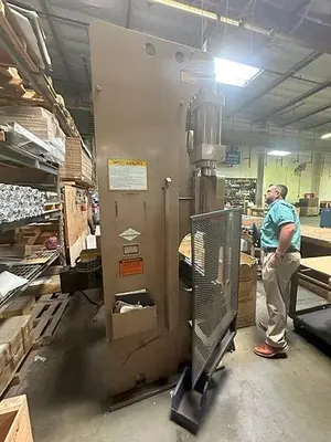 USED CINCINNATI 60-PF-4