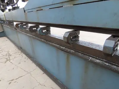 15 Ton 20' Hydraulic Press Brake Punch C-Frame 11-Hole Steel Hole Punch