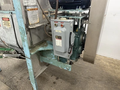 USED MARION 3020