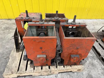 DAHLSTOM MODEL 500 ROLLFORMER HEADS / GEAR BOXES, FOR 2.5" SPINDLES: STOCK #23425