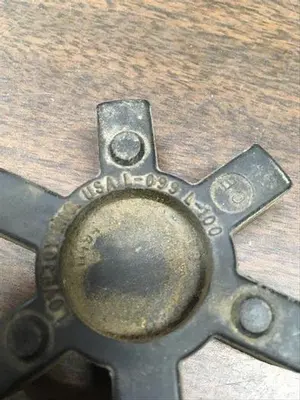 Used LOVEJOY LOVEJOY BUNA N JAW SPIDER COUPLING INSERT - L-099 L-100 - 11494 Parts (Hydraulics and Pneumatics) Pennsylvania US | East West Machinery & Drilling #1415787