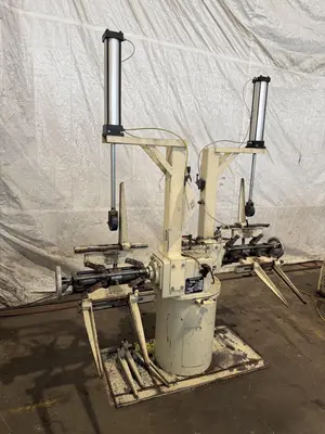3,000 LB X 12" CWP MODEL 2.5RD DOUBLE END COIL REEL. STOCK # 1001025.