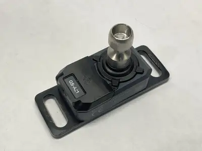 USED KEYENCE SAFETY INTERLOCK SWITCH HIGH PERFORMANCE TYPE M12 W/ GS-A21