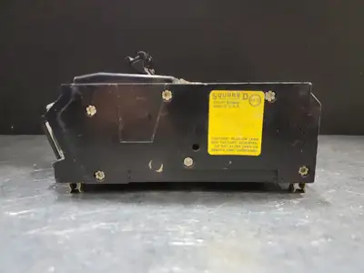 USED SQUARE D Q12150