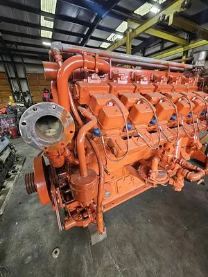USED 1992 WAUKESHA 7042GSI GAS COMPRESSOR ENGINE