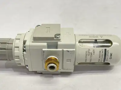 USED SMC PNEUMATIC FILTER REGULATOR 7-125PSI