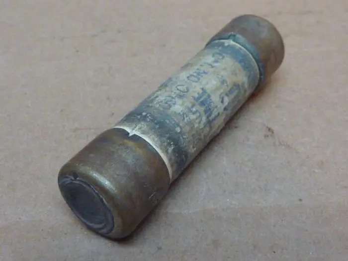 Used SHAWMUT OT60 Fuses Michigan US | Ideal Machinery #606442