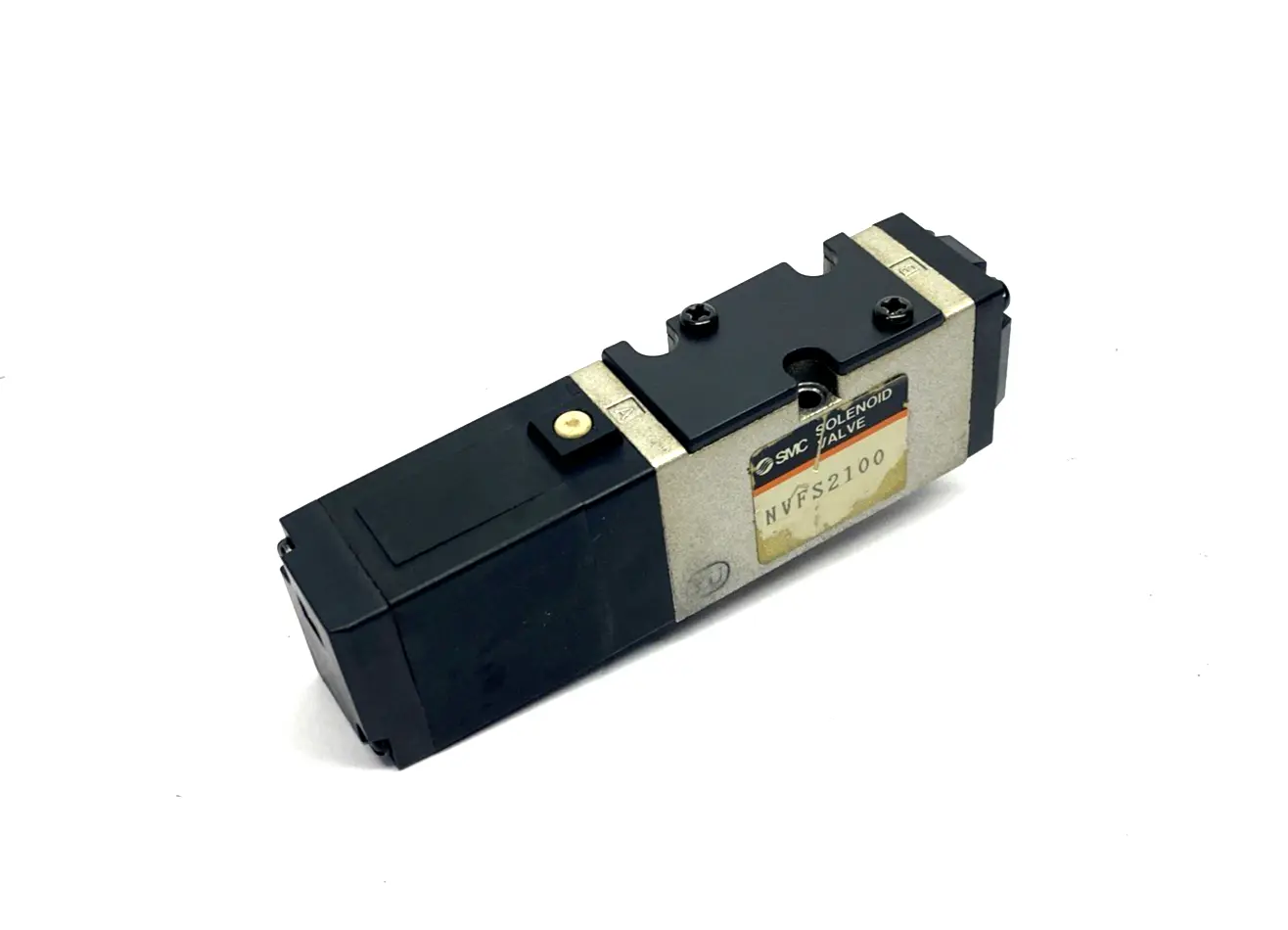 NVFS2100 | SMC  Solenoid Valve, 4/5 Port, 15-145psi - Used