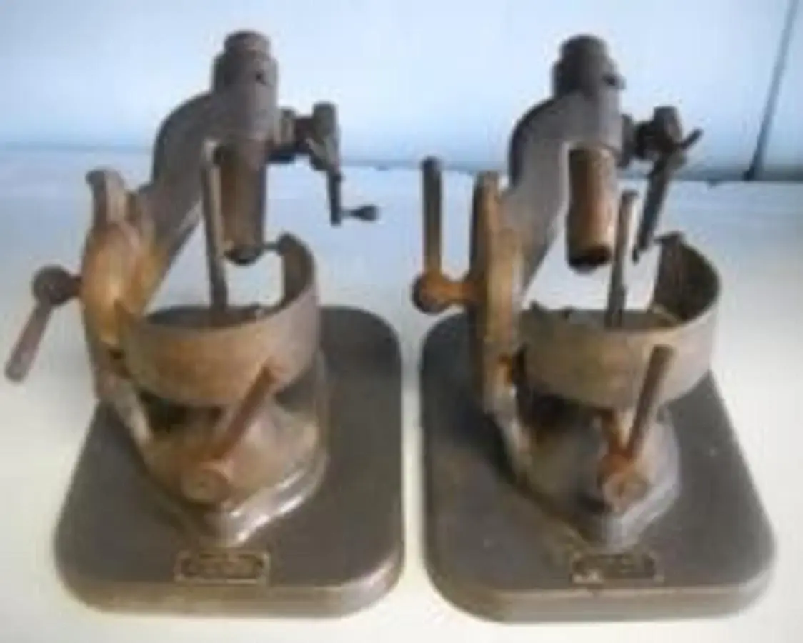 QTY. 2. KWIK-WAY CEDAR RAPIDS ENGINEERING CO. WHEE...