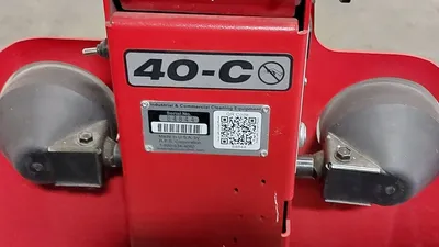 2015 FACTORY CAT 40-C FLOOR SCRUBBERS | Platinum Group (12)