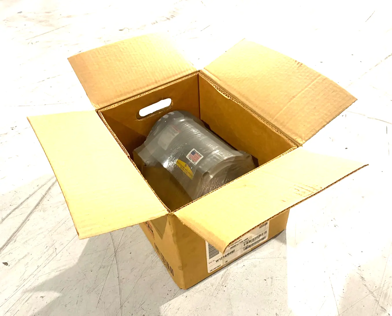 NEW ABB, BALDOR-RELIANCE 3-PHASE ELECTRIC MOTOR 1HP, 3450RPM, 3PH, 60HZ, 56C, 3416M
