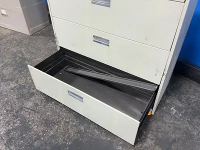 4 Drawers Cabinet
