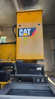 USED 2016 CATERPILLAR C32