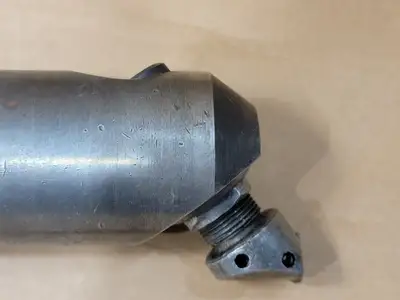 USED UNIVERSAL 805723